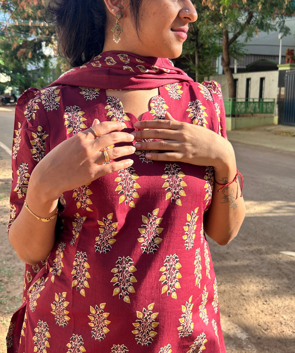 MAROON TOP AND DUPATTA SET