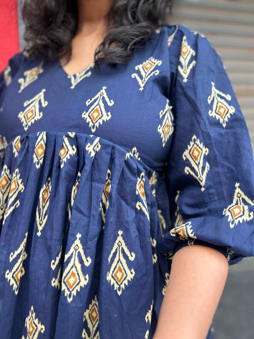 BLUE BACK TIE UP PEPLUM